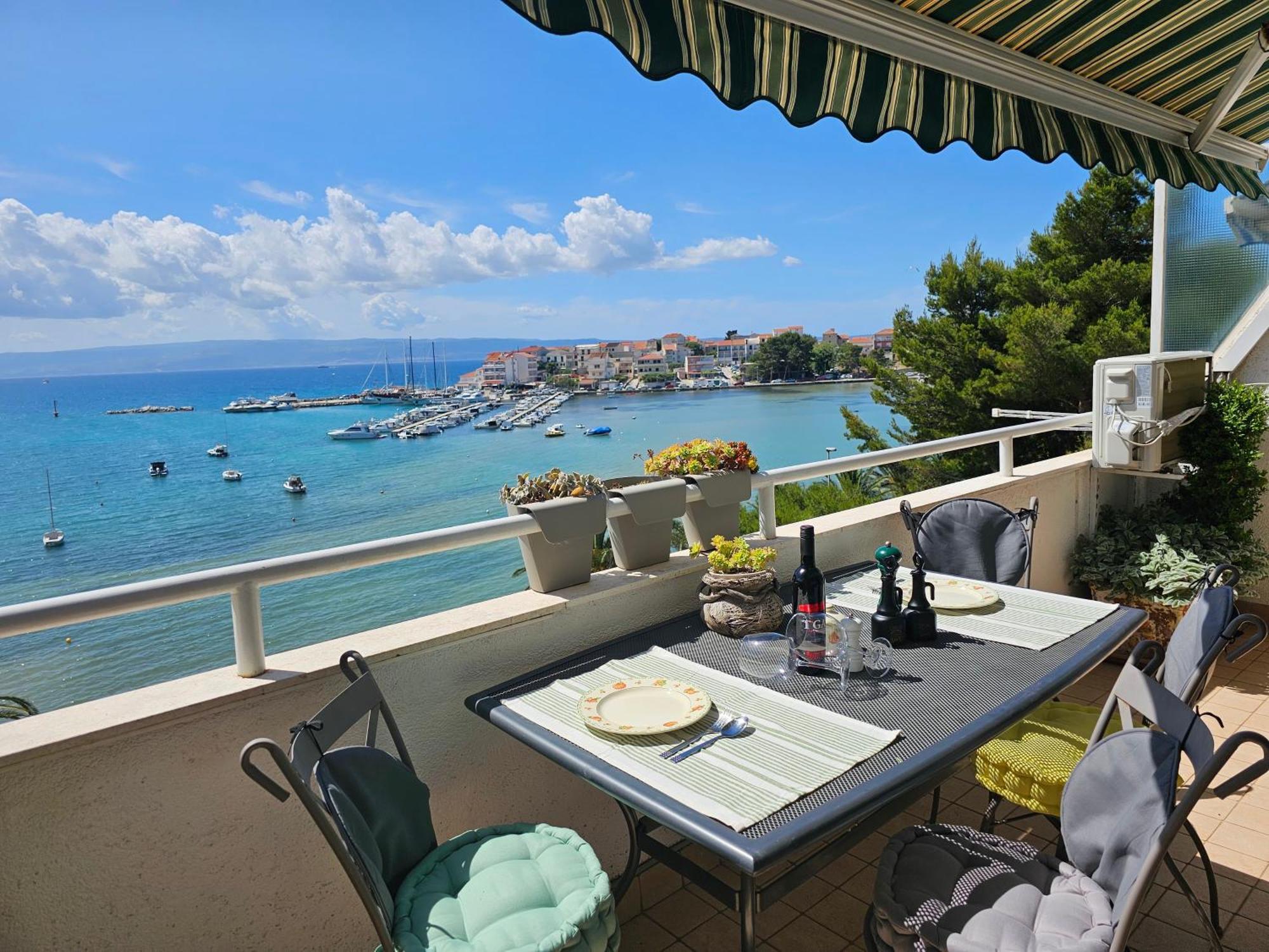 Apartment With A Magical View Split Eksteriør bilde